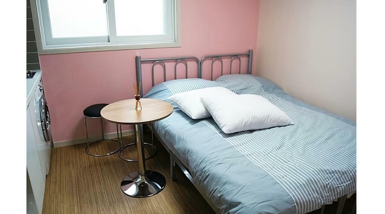 Appartamento Bb Hongdae Seul Esterno foto